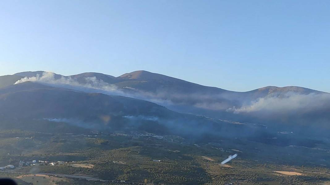 Soma'da orman yangını 2'nci gününde 1
